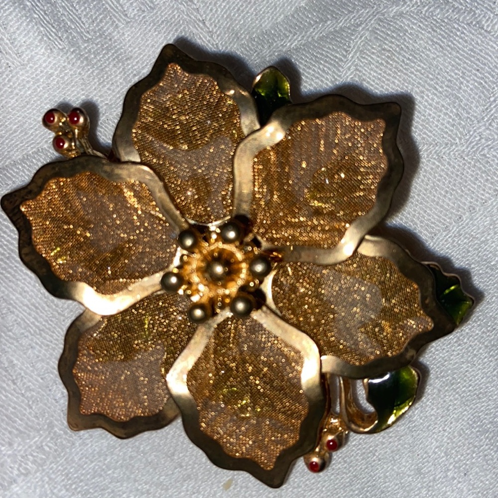 Vintage AC Mesh Brooch Brooch